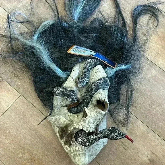 4/$25 NWT Halloween Skull Skeleton Snake Mask - Picture 1 of 5